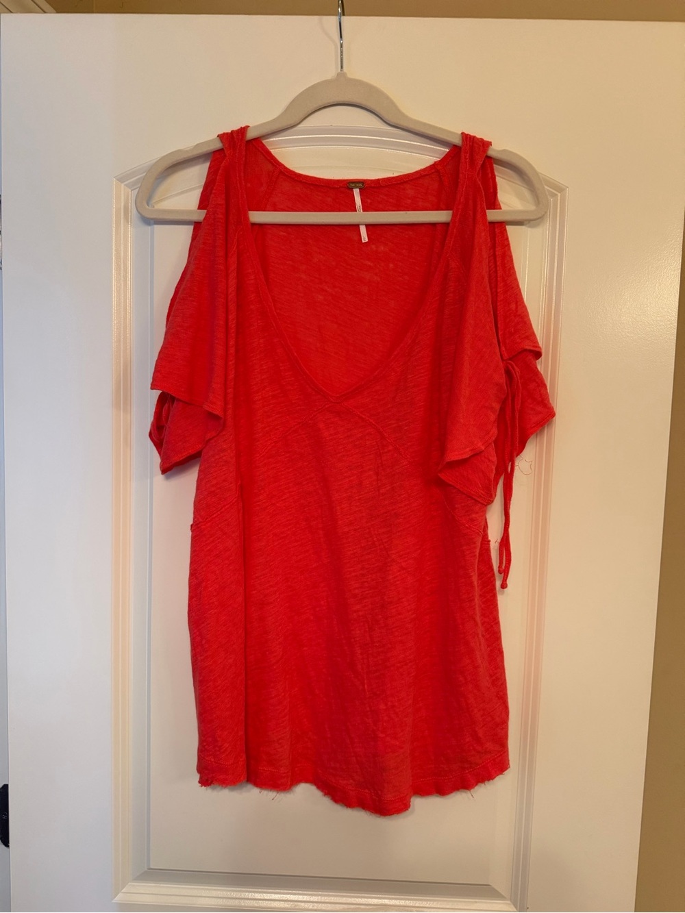 Free People NWOT Red Cold-Shoulder Women's Top
